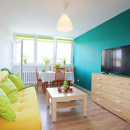 Apartament Parkowy Apartment Walbrzych Bagian luar foto